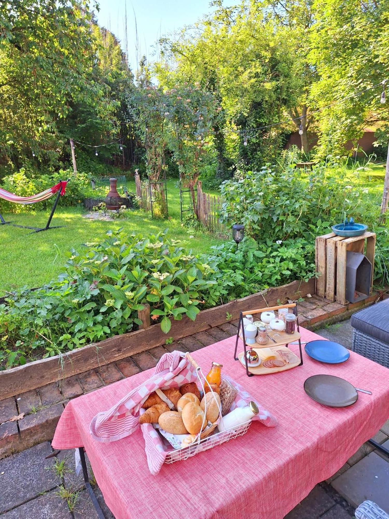 B&B Op De Soursehof Baexem Eksteriør billede